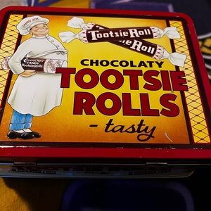 🔥🔥Vintage 1997 mini Tootsie Roll metal lunchbox🔥🔥